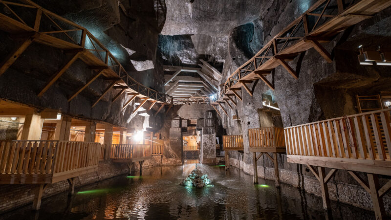 Uzdrowisko pod Krakowem – dlaczego warto odwiedzić Wieliczkę?